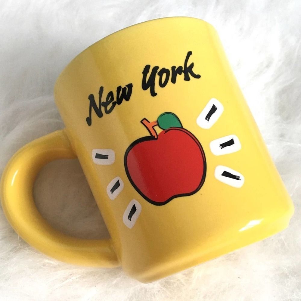 New York Big Apple Coffee Mug Yellow Green Cup